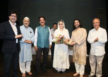 ڈاکٹر درخشاں اندرابی کو دہلی میں باوقار ہارمونی انڈیا ایوارڈ سے نوازا گیا