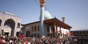 ایران میں مزار پر حملے میں کم از کم 13 افراد ہلاک