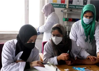 نرسنگ کا پیشہ اعلیٰ احترام کا مستحق ہے