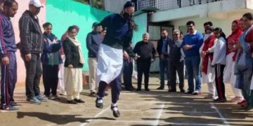 کشمیری روائتی کھیل اب مختلف مقابلوں کا حصہ بن رہے ہیں