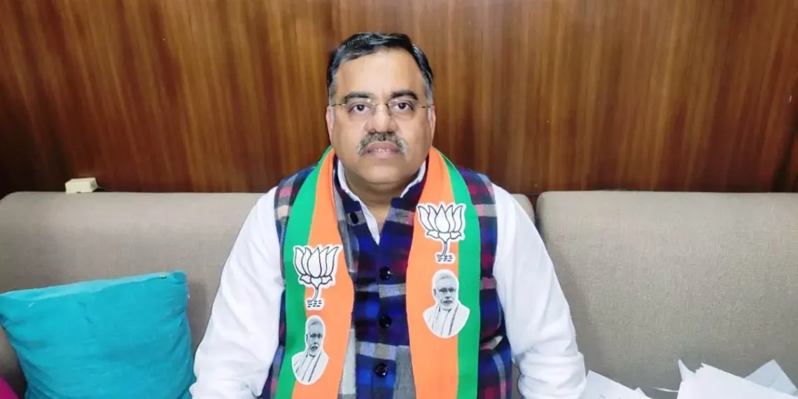 محبوبہ مفتی پاکستانی آئی ایس آئی کو خوش کرنے کیلئے ملک دشمن ایجنڈا اپنا رہی ہے : ترون چھگ