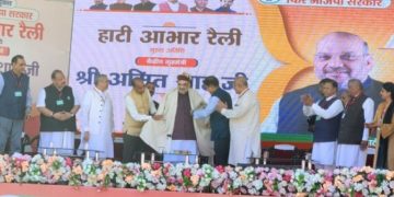 کانگریس کا کام آگ لگانا ، ہاٹی مدعے پر دلتوں کو گمراہ کررہی ہے: امت شاہ