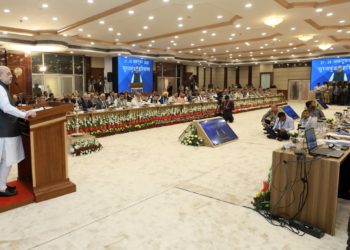 جموں و کشمیر میں عسکریت پسندی میں 34 فیصد کمی آئی:۔امت شاہ