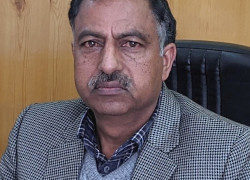 موسم سرما سے پہلے درخت کے شاخوں کی کٹائی، بجلی کا نیا شیڈول 10 نومبر کے بعد۔ چیف انجینئر