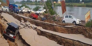 پاک زیر انتظام کشمیر اور زلزلے۔ حکومتوں اداروں کی نااہلی