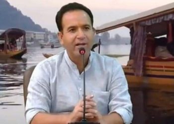 حریت رہنما اور علیحدگی پسند مرکزی دھارے میں شامل ہو جائیں یا جیل جانے کو تیار رہیں :سنیل شرما