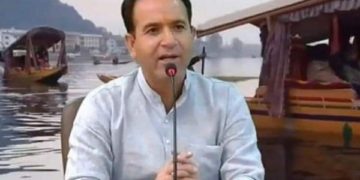 حریت رہنما اور علیحدگی پسند مرکزی دھارے میں شامل ہو جائیں یا جیل جانے کو تیار رہیں :سنیل شرما