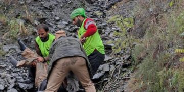 ڈوڈہ میں گاڑی دریائے چناب میں گر جانے سے تین سرکاری ملازم از جان، ایک زخمی