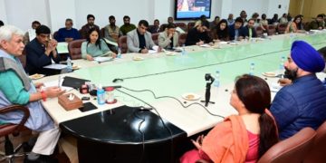 غریب اور کمزور طبقے کی فلاح و بہبود ہماری اولین ترجیح : لیفٹیننٹ گورنر