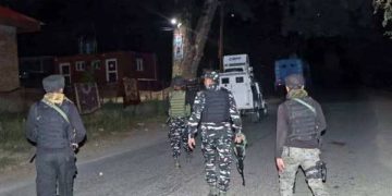 اننت ناگ کے دیلگام میں مشتبہ ملی ٹینٹوں کی فائرنگ ، 2غیر مقامی مزدور زخمی