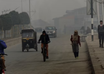 وادی کشمیر میں شبانہ سردی کا قہر جاری