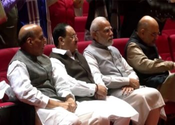 بی جے پی نے پارلیمانی پارٹی کے اجلاس میں وزیر اعظم کا شاندار استقبال کیا