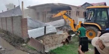 سرکاری اراضی سے انخلائی مہم!