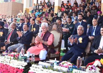 جموں کشمیر کے نوجوانوں میں صلاحیت کی کوئی کمی نہیں ۔ ایل جی