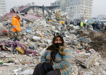 ترکیہ، شام: اموات 23 ہزار سے متجاوز، ملبے تلے دبے افراد کے بچنے کے امکانات کم