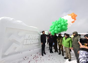 گلمرگ میں سرمائی کھیل مقابلے’’ کھیلو انڈیا ‘‘ کے تیسرے مرحلے کا با ضابطہ طور پر آغاز