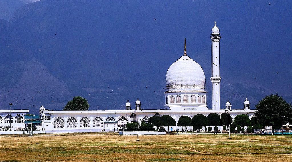 درگاہ حضرتبل میں میں ہر نماز کے بعد موئے مقدس کے دیدار سےزائرین فیضاب ہوں گے