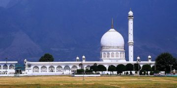 درگاہ حضرتبل میں میں ہر نماز کے بعد موئے مقدس کے دیدار سےزائرین فیضاب ہوں گے