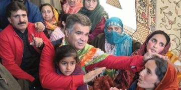 کشمیری پنڈت کی ہلاکت میں ملوث دہشت گرد کشمیریت اور انسانیت کے دشمن ہیں: رویندر رینا