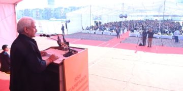 لیفٹیننٹ گورنر نے کشمیری مائیگرنٹس کیلئے خصوصی گورننس کیمپوں کا اِفتتاح کیا