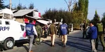 جنوبی کشمیر کے ترال میں ایس آئی یو کے چھاپے