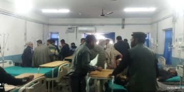 گاندربل سڑک حادثے میں 9 افراد زخمی