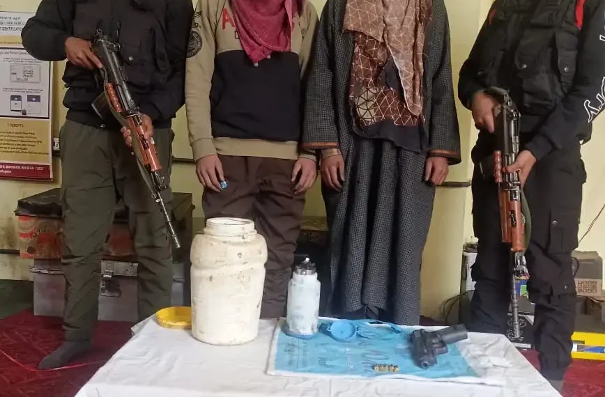 شوپیان میں یوٹیوبر صحافی پر حملے میں ملوث لشکر طیبہ کے دو ہائی بریڈ ملی ٹنٹ گرفتار