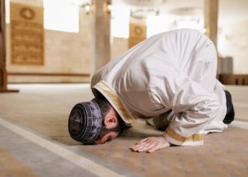 بدگمانی کو خوش گمانی سے بدل لیں