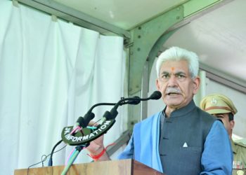 پنچاتی راج اداروں مزید طاقتور اورموثر بنانا ہمارا پختہ عزم ہے: ایل جی سنہا