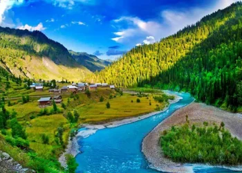 جنوبی کشمیر کے خوبصورت و صحت افزا سیاحتی مقامات
