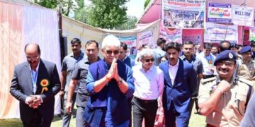 حکومت ہر شہری کی شکایت سننے اور اس کو حل کرنے کے لئے پر عزم ہے: منوج سنہا