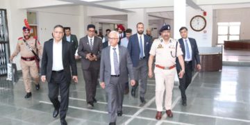 مرکزی داخلہ سکریٹری نے سری نگر میں پی ایچ کیو کا دورہ کیا