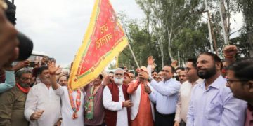 جموں سے کھیر بھوانی میلے کیلئے 4000 زائرین کے ساتھ 125 بسیں روانہ
