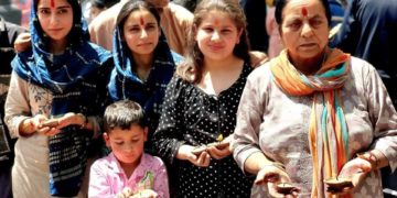 میلہ بھوانی :تولہ مولہ گاندربل میں منعقدہ ہزاروں پنڈتوں کی شرکت ، خصوصی پوجا پاٹ کا اہتمام