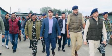 ڈی سی سری نگر نے سالانہ امرناتھ جی یاترا-2023 کی تیاریوں کی نگرانی کیلئے یاترا ٹرانزٹ کیمپ پنتھا چوک کا دورہ کیا
