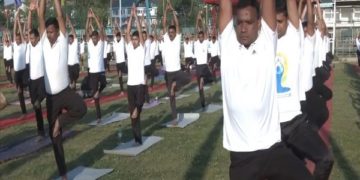 ششتر سیما بل نے 9ویں بین الاقوامی یوگا دن کے موقع پر سری نگر میں یوگا پروگرام کا اہتمام کیا