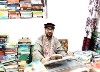 سرینگر کے کثیر جہتی مصنف عامر سہیل وانی سے ملیں