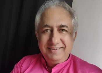 فلم انڈسٹری کے آنے سے کشمیر میں روزگار بڑھ جائے گا: للت پارمو