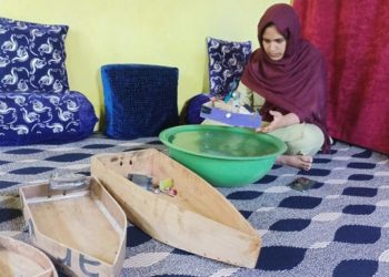 لیفٹیننٹ گورنر منوج سنہا نے مفرح مجید کی شمسی کشتی بنانے کی کوششوں کی تعریف کی