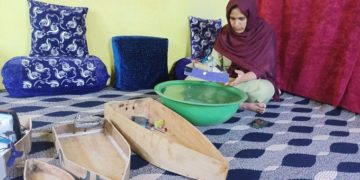 لیفٹیننٹ گورنر منوج سنہا نے مفرح مجید کی شمسی کشتی بنانے کی کوششوں کی تعریف کی