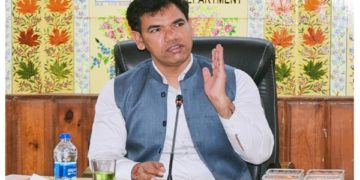 کیمپ ڈائریکٹرز ہموار امرناتھ یاترا کیلئے مدد اور ہمدردانہ رویہ کا مظاہرہ کریں ۔ ڈویژنل کمشنر