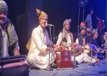 اعجاز احمد بھٹ: پہاڑی ثقافت کو موسیقی کے ذریعے محفوظ کرنے کے مشن پر رواں دواں