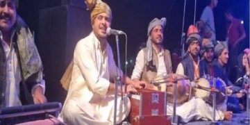 اعجاز احمد بھٹ: پہاڑی ثقافت کو موسیقی کے ذریعے محفوظ کرنے کے مشن پر رواں دواں
