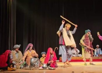 تھیٹر فیسٹیول کشمیری لوک فنکاروں کے لیے امید کی کرن ثابت ہوگا۔فنکار