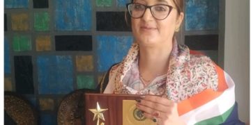 کشمیر کی سکھ خاتو ن جگمیت کور بالی جو اقلیتوں کے کاز کیلئے سرگرم ہیں