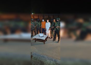 بارہمولہ میں دو عسکریت پسند معاونین اسلحہ وگولہ بارود سمیت گرفتار، پولیس