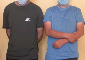 گاندربل میں لوگوں کو بلیک میل کرنے کے الزام میں دو جعلی صحافی گرفتار:پولیس