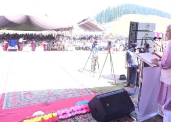 لیفٹیننٹ گورنر نے ’بنگس ایڈونچر فیسٹول‘کا اِفتتاح کیا