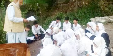 جموں وکشمیر کے اساتذہ کے مسائل