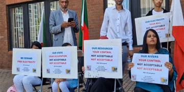  کشمیری تارکین وطن  نے برمنگھم میں گلگت بلتستان اور  کے لیے احتجاج کیا